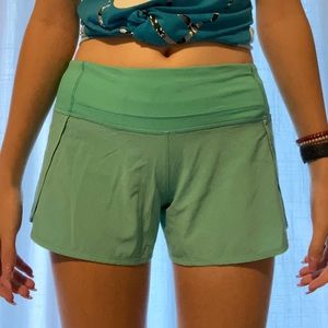 LULULEMON women’s athletic shorts (turquoise/6)
